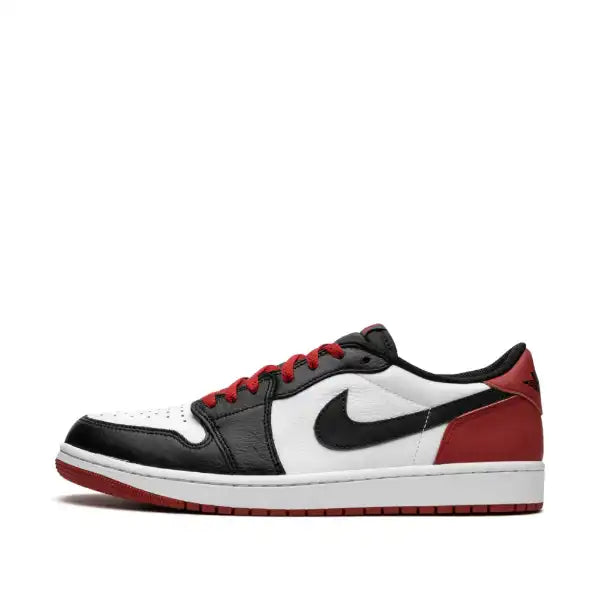 Jordan 1 Retro Low OG Black Toe