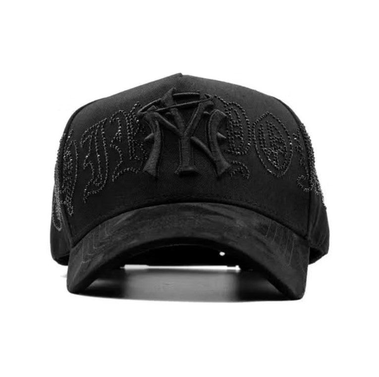 31 Hats Crystal Black
