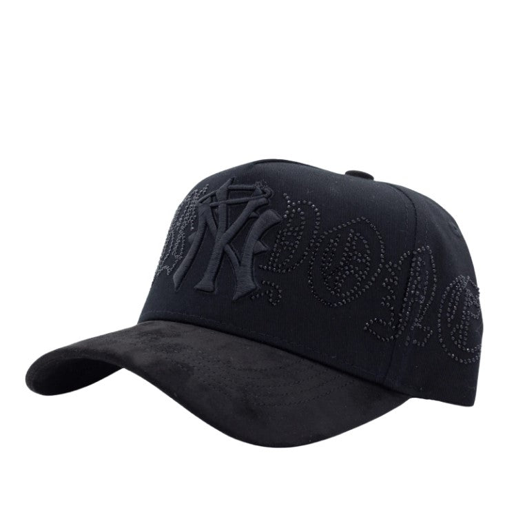 31 Hats Crystal Black