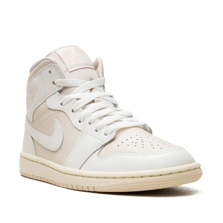 Jordan 1 Mid W Legend Light Brown