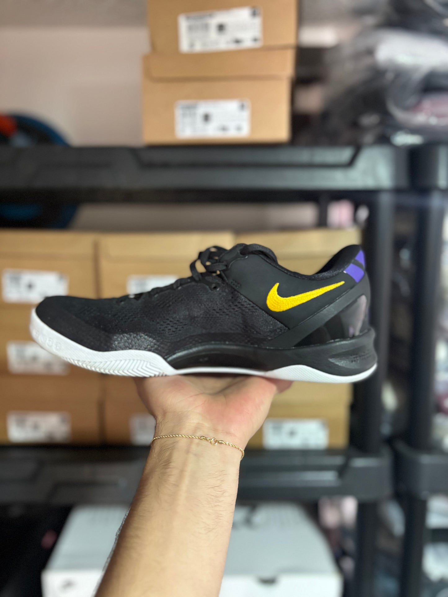 Kobe Vlll Protro