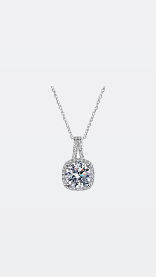 MOISSANITE VVS