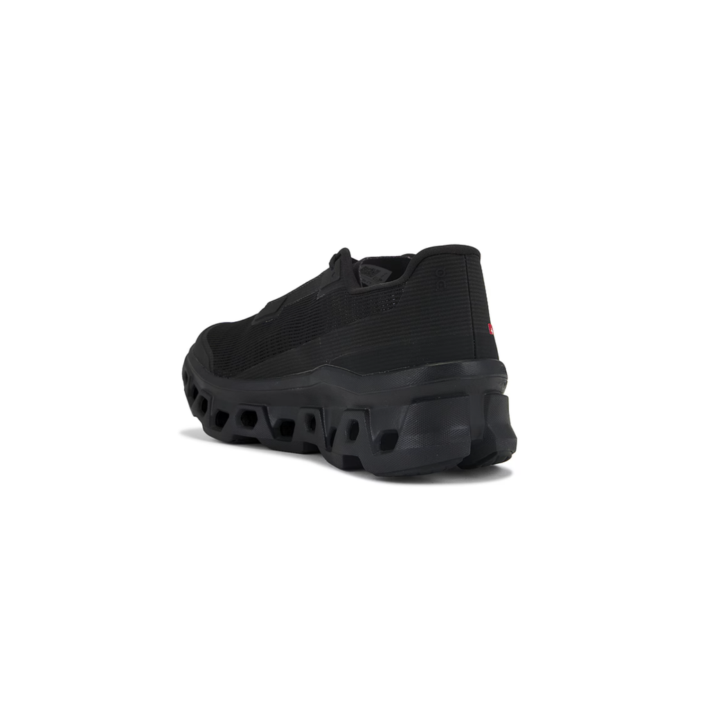 ON CLOUDMONSTER - Black