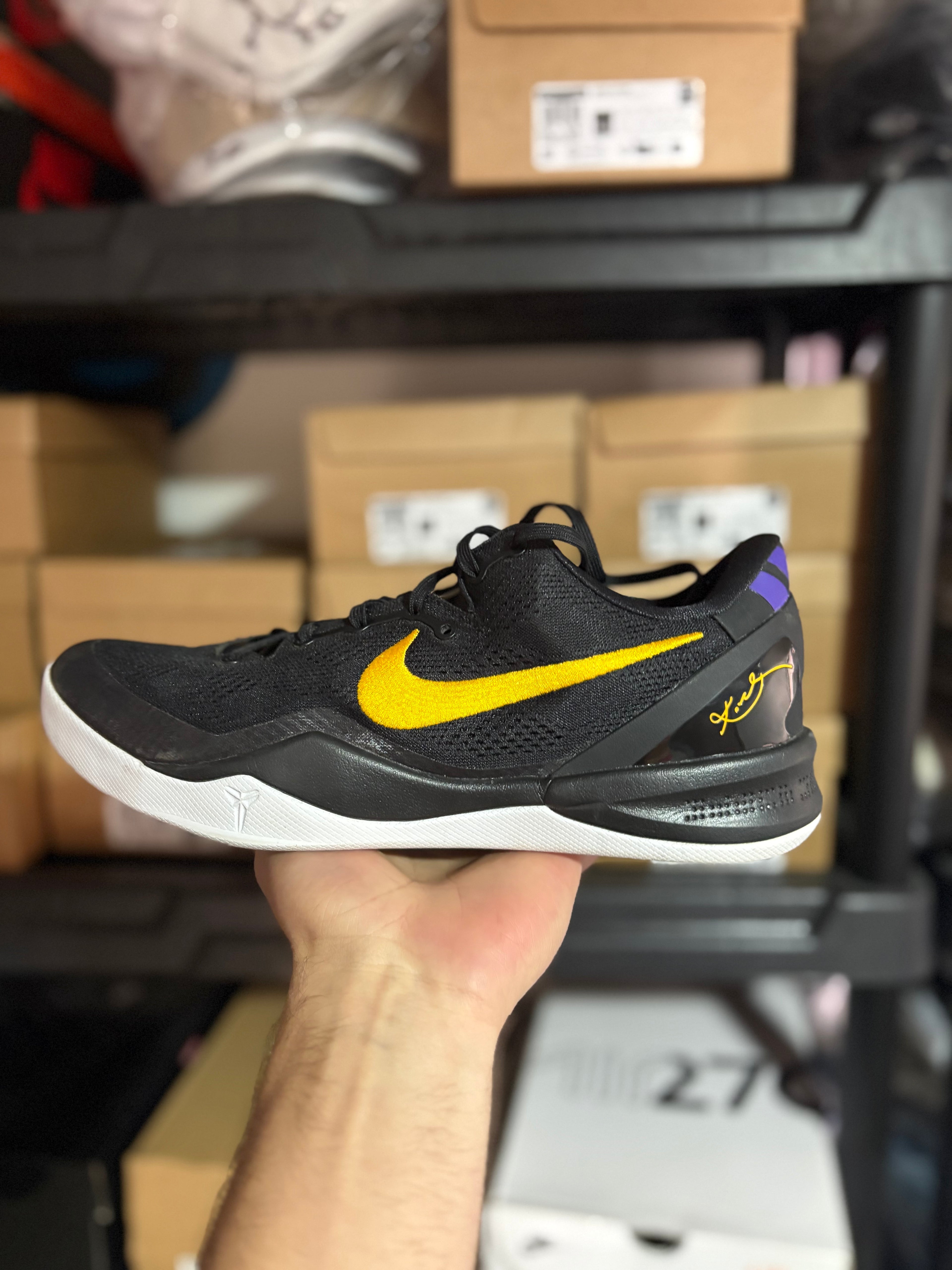 Kobe Vlll Protro